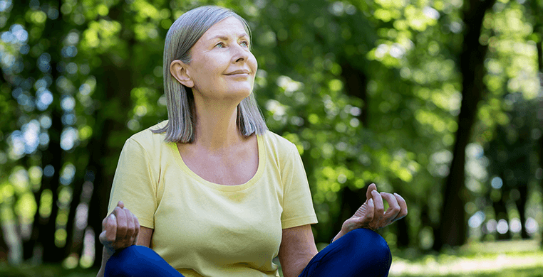 ¿Cómo ayuda la meditación a reducir el estrés? - TENA