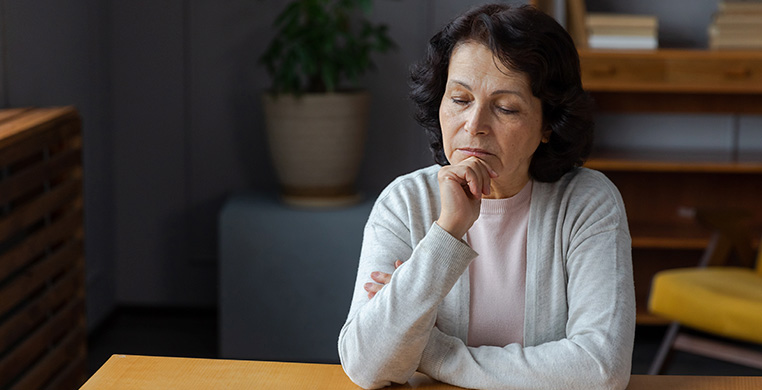 ¿Por qué da tanto sueño en el día? Causas - TENA