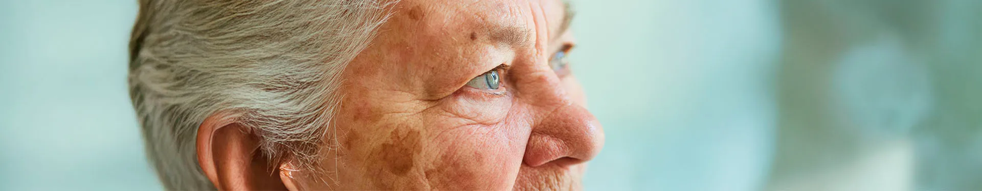 Cuida tu piel: enfermedades comunes en la adultez - TENA