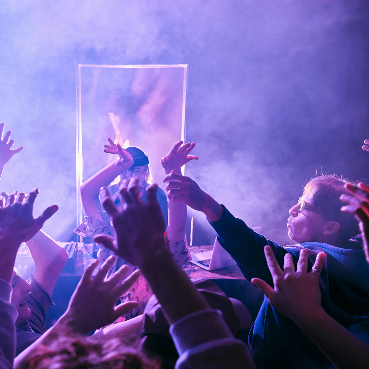 Support safe gatherings Support safe gatherings