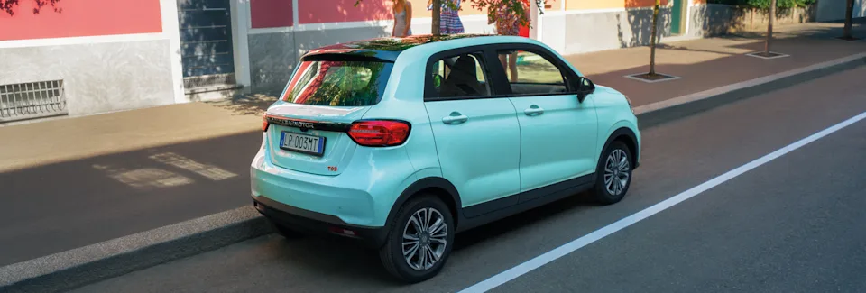 Source: https://www.leapmotor.se/wp-content/uploads/2026/09/T03_1920x650-exteriorbild2.jpg — press image, editorial use. Run: 2026-09-25