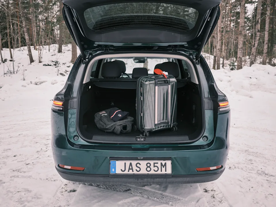 Source: https://www.leapmotor.se/wp-content/uploads/2026/03/Leapmotor_C10_foto_oskar_omne13-scaled.jpg — press image (photo: Oskar Omne, importer-commissioned), editorial use. Run: 2026-09-25