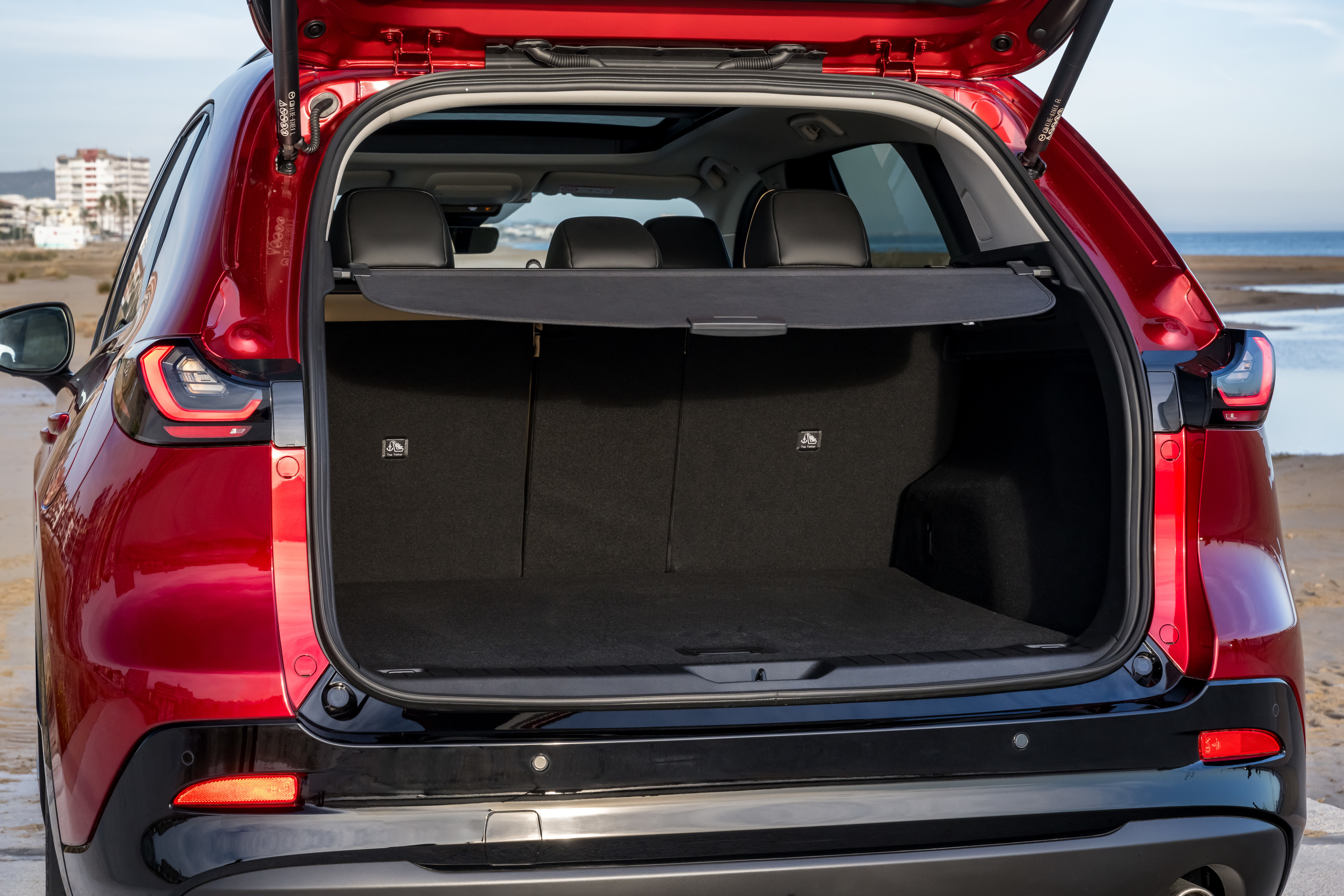 Source: https://www.mazda-press.com/de/cars/mazda-cx-5/ — press image, editorial use. Run: 2026-08-24