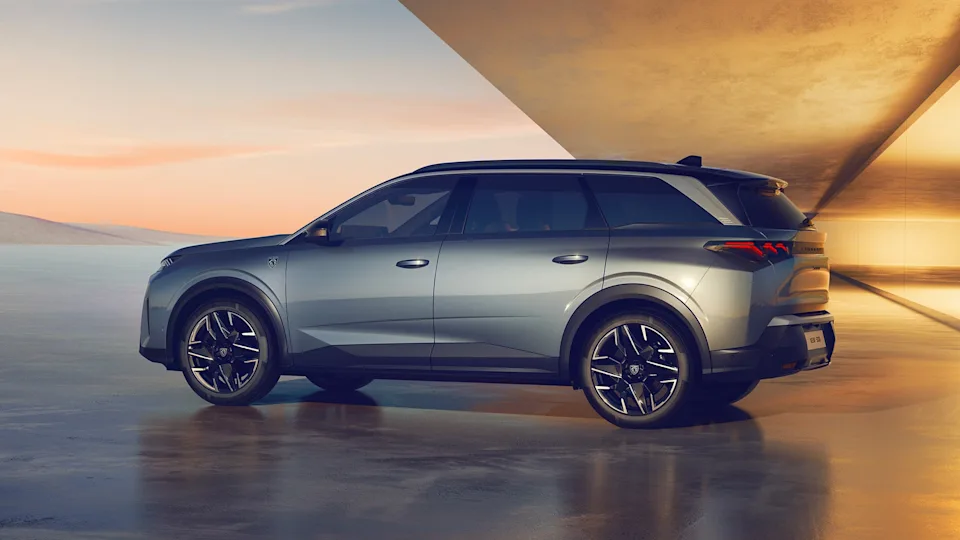 Source: https://www.peugeot.se/modeller/5008.html — Peugeot Sverige brand site, OEM-owned. Run: 2026-10-21