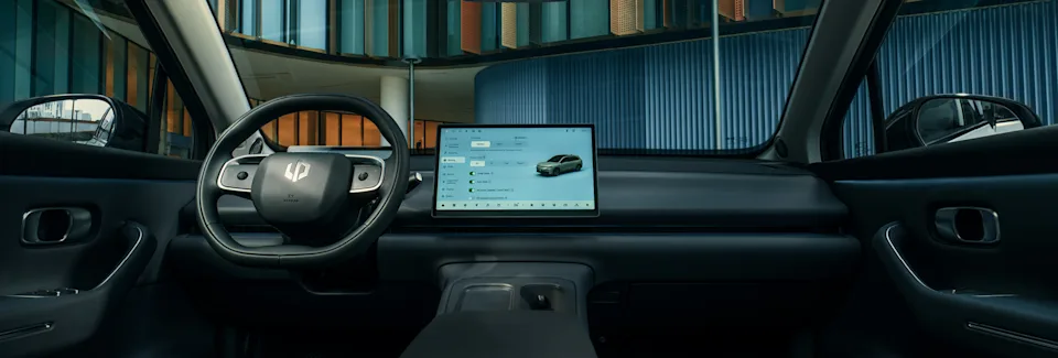 Source: https://www.leapmotor.se/wp-content/uploads/2025/12/UPPKOPPLING-INFOTAINMENT-2-_1920-x-650.jpg — press image, editorial use. Run: 2026-09-25