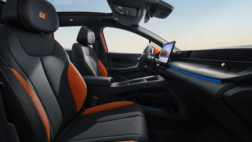Source: https://www.byd.com/se/hybrid-cars/dolphin-g-dm-i — OEM brand site image. Run: 2026-10-15