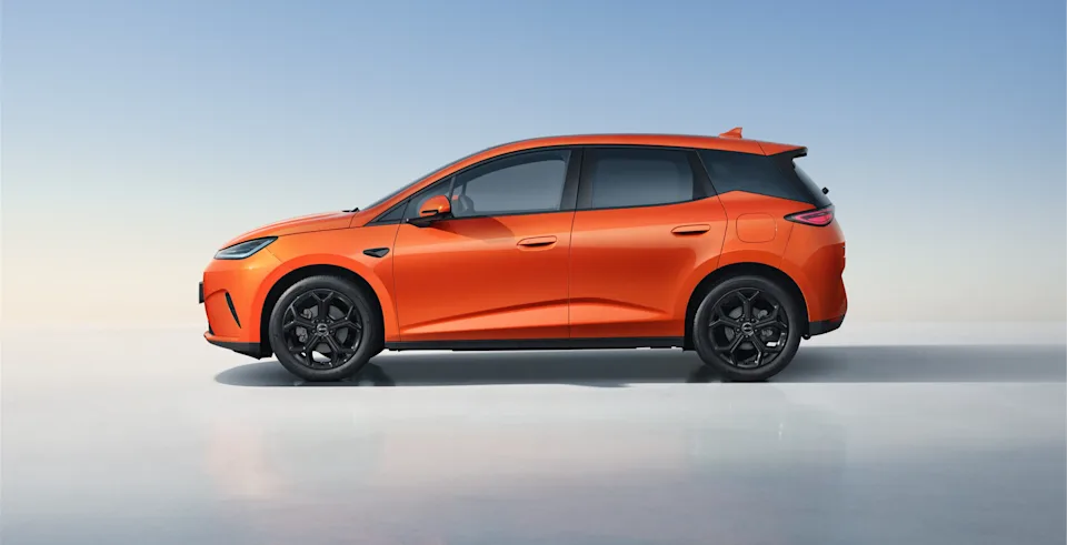 Source: https://www.byd.com/se/hybrid-cars/dolphin-g-dm-i — OEM brand site image. Run: 2026-10-15