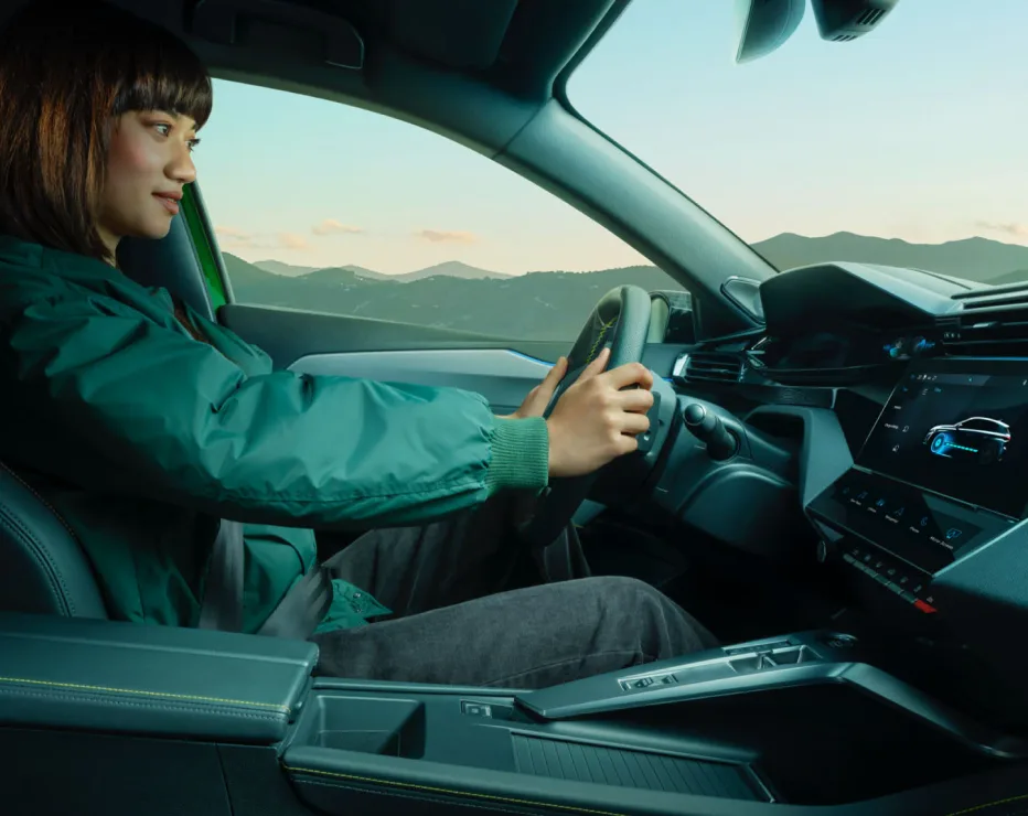 Source: https://nybil.bytbil.com/cars/308 — OEM-supplied marketing image via Nybil (Bytbil), Vend Sanity dataset. Run: 2026-08-14