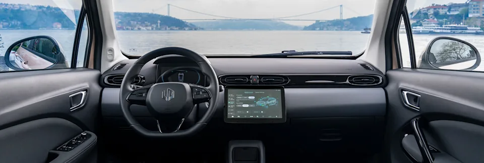 Source: https://www.leapmotor.se/wp-content/uploads/2025/12/dimensions_1920x650.jpg — press image, editorial use. Run: 2026-09-25