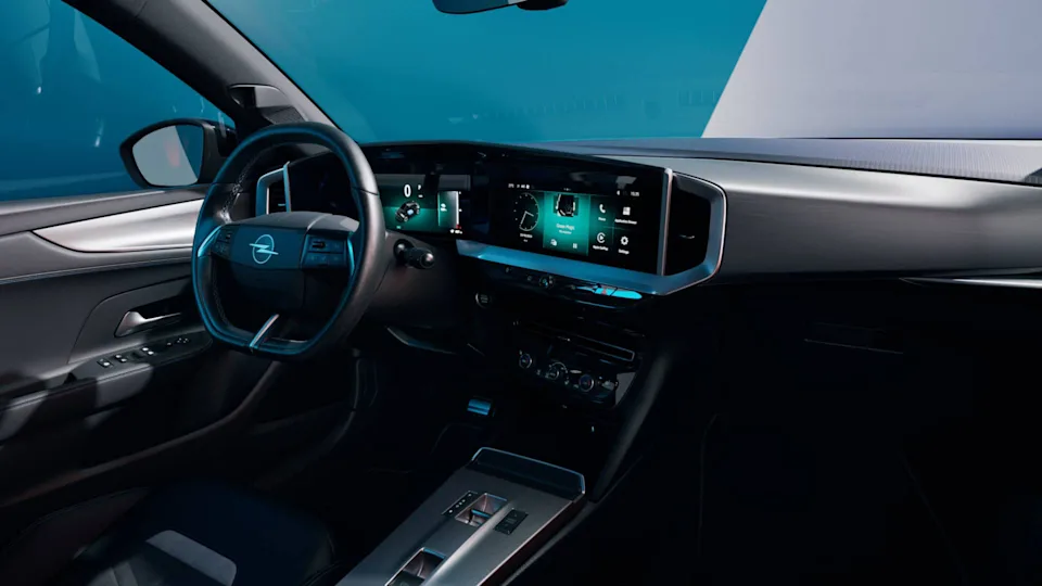 Source: https://assets.stellantis.com/is/image/stellantis/Opel_Mokka_Scrollytelling_desktop_168 — frame of the scrollytelling sequence embedded on opel.se/personbilar/mokka (Stellantis DAM; opel.se Wismo, team-cleared 2026-10-05). Run: 2026-10-07
