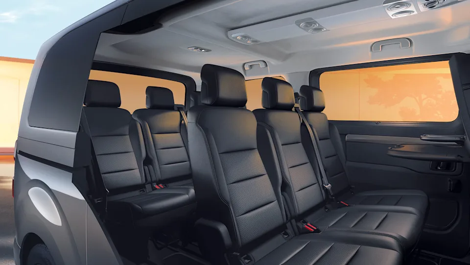Peugeot Traveller – bild 1