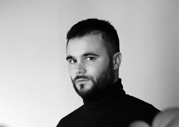 Outsiders: Glossy Mistakes w/ Glossy Mario