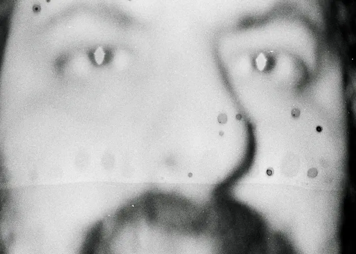 Outsiders: Invisible, Inc. w/ Veslemes