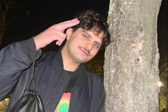 Baile Trama w/ Crosstalk