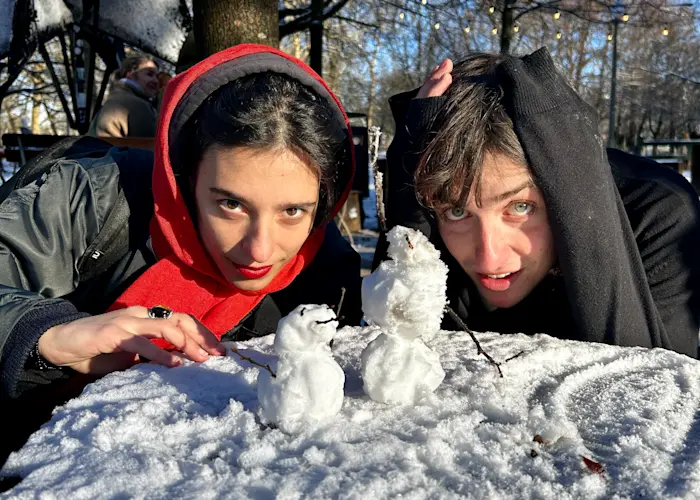 spookhuis w/ poppy whispers & nykolaes