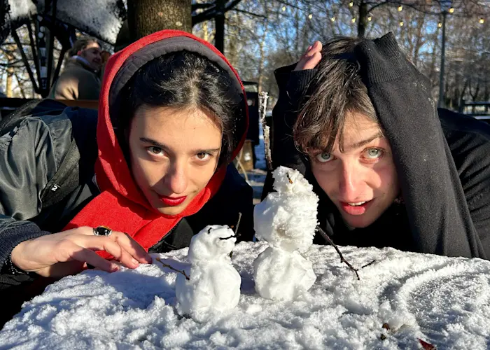 spookhuis w/ poppy whispers & nykolaes