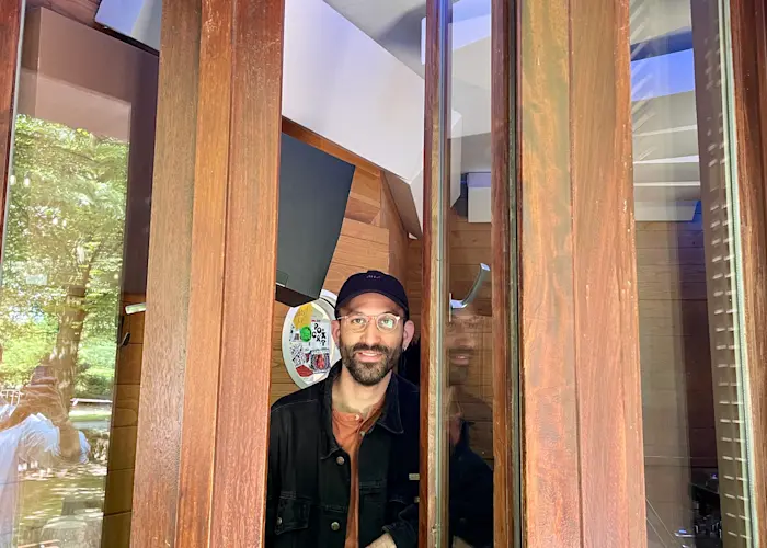 efja w/ lunar convoy