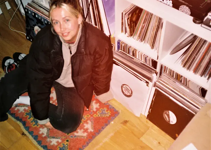 Outsiders: One Eye Witness w/ EMA