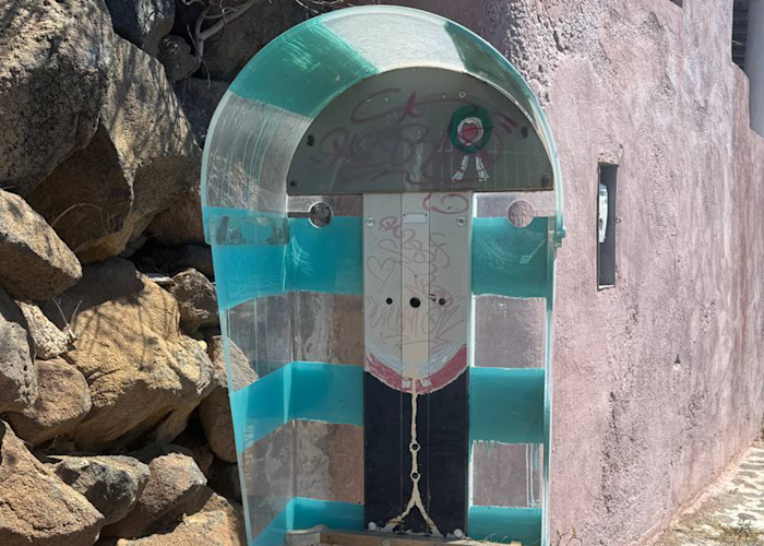 Outsiders: Kanal w/ Atelier Brenda