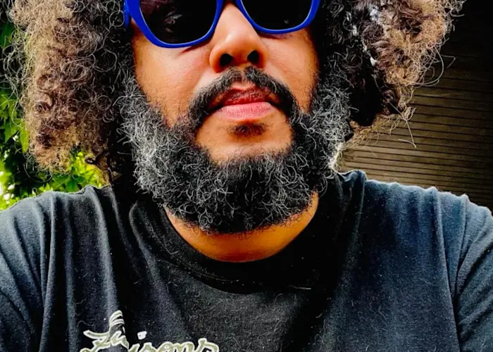 Outsiders: Invisible City w/ SYNDICATOR