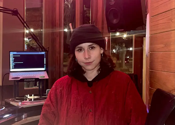 Outsiders: Bi:Pole w/ Belaria (live)