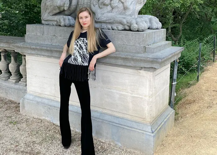 Antibody w Miss Addams