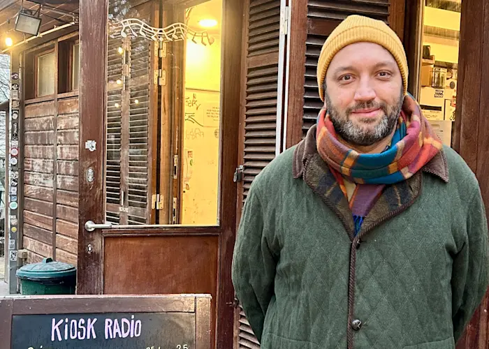 Aw Shucks invites Slow Glow