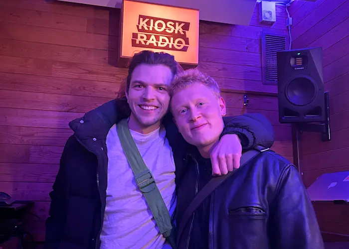 no•id fragments w/ freq444 b2b Essi