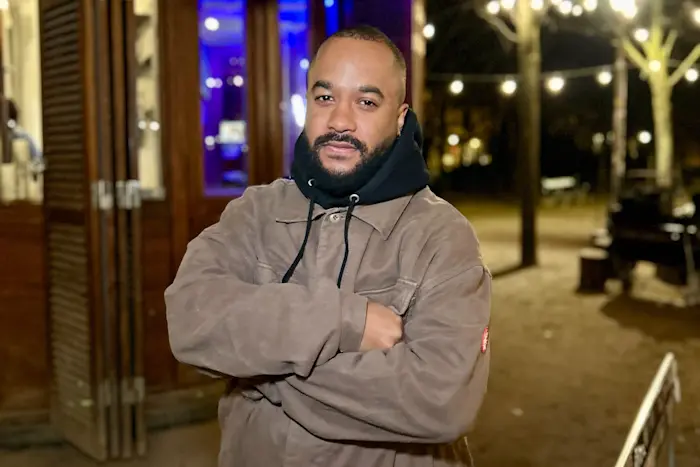 Einhundert: 10 Years w/ Nico Adomako