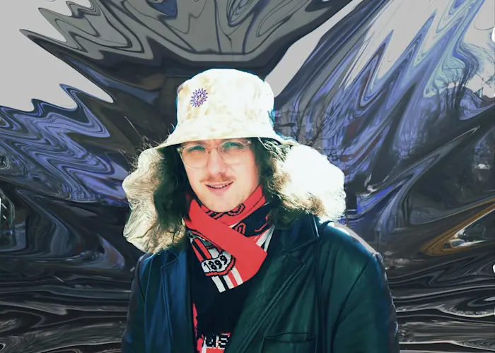 Outsiders: Lucyna Records w/ Lotus Reaction