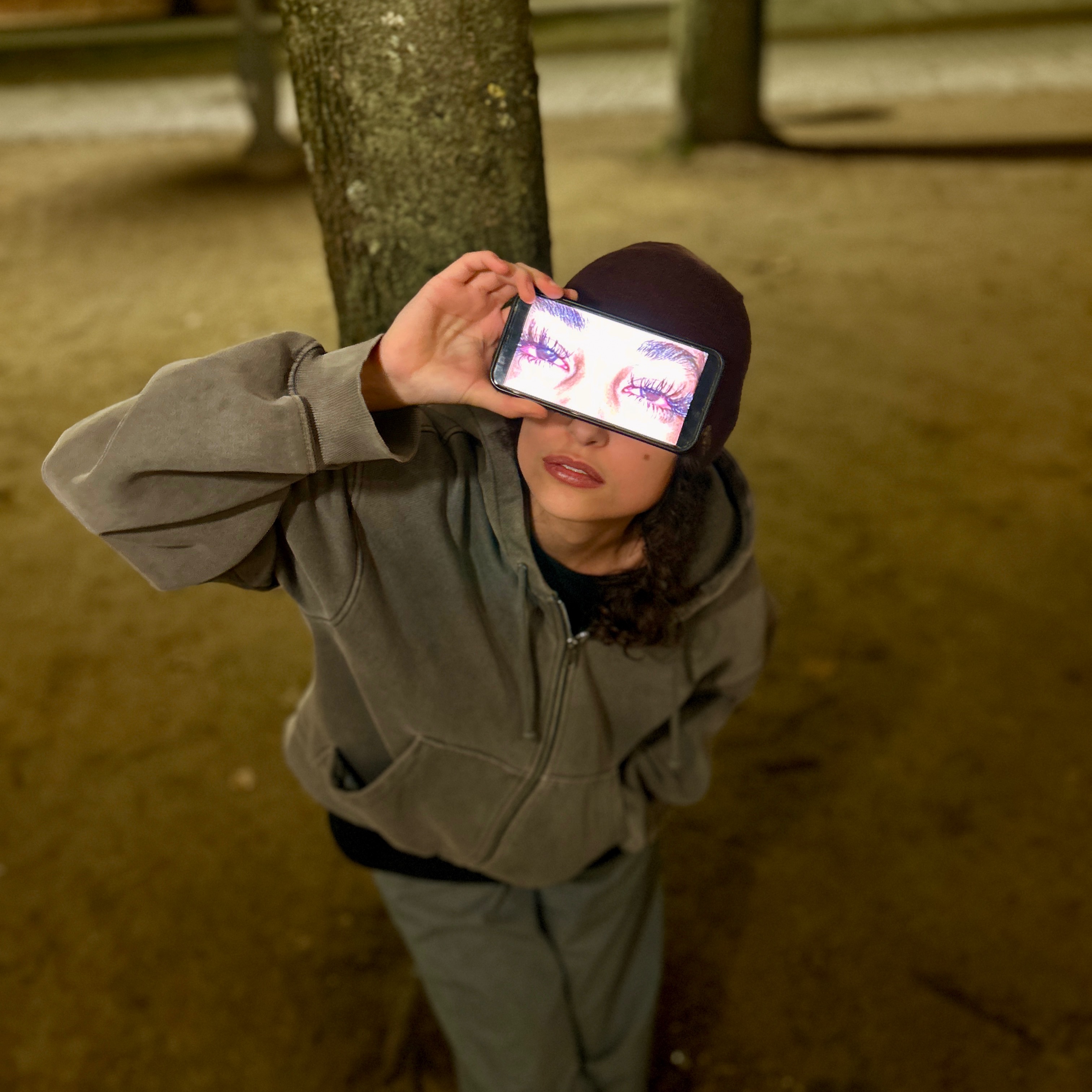 ZAZA PLUGG w/ iced lattina