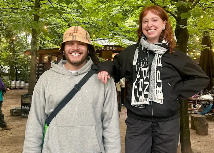 MOMSNIGHTOUT w/ Shoplifter & Mali