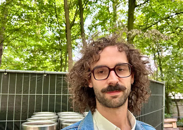 Lunchtime w/ Daan To Earth