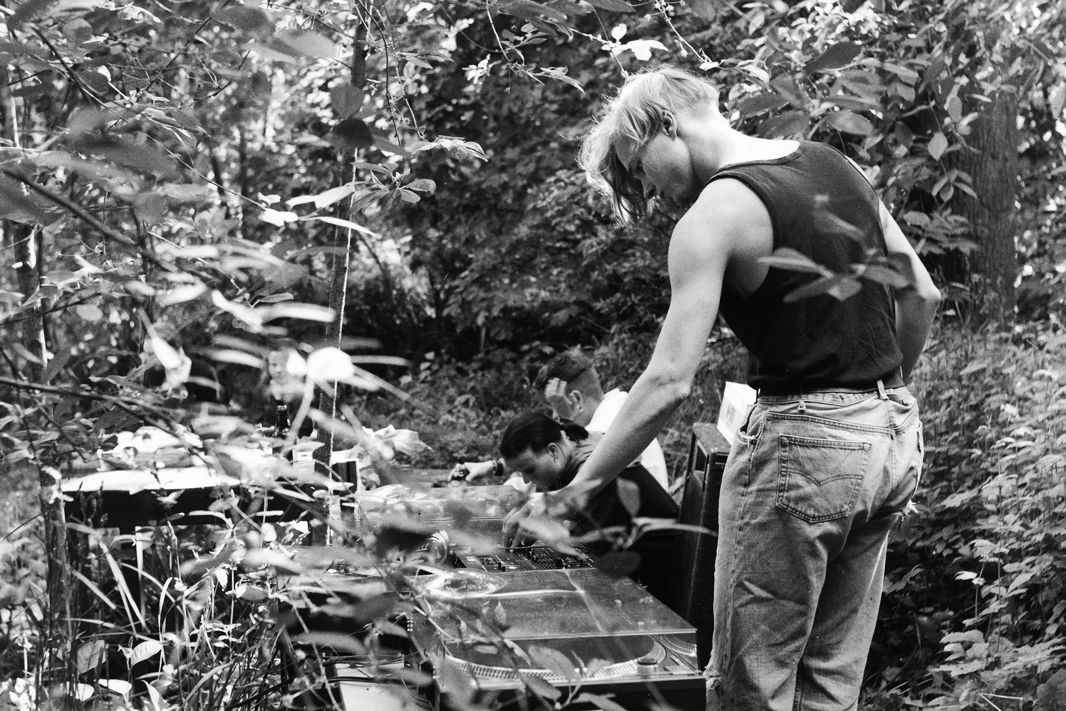 Outsiders: Sähkö Recordings w/ Tommi Grönlund