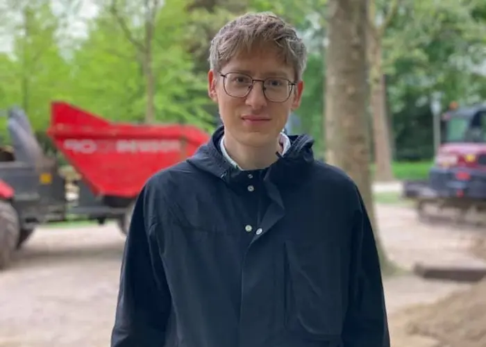 Het Bos w/ Raak Me Niet Aan