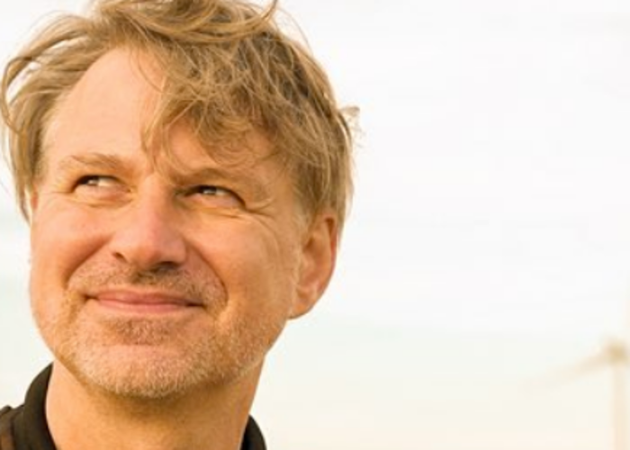 Outsiders: Meakusma w/ Roger 23