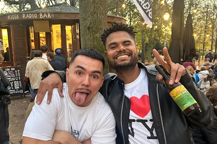 Listen x Gloom Club w/ AceMo