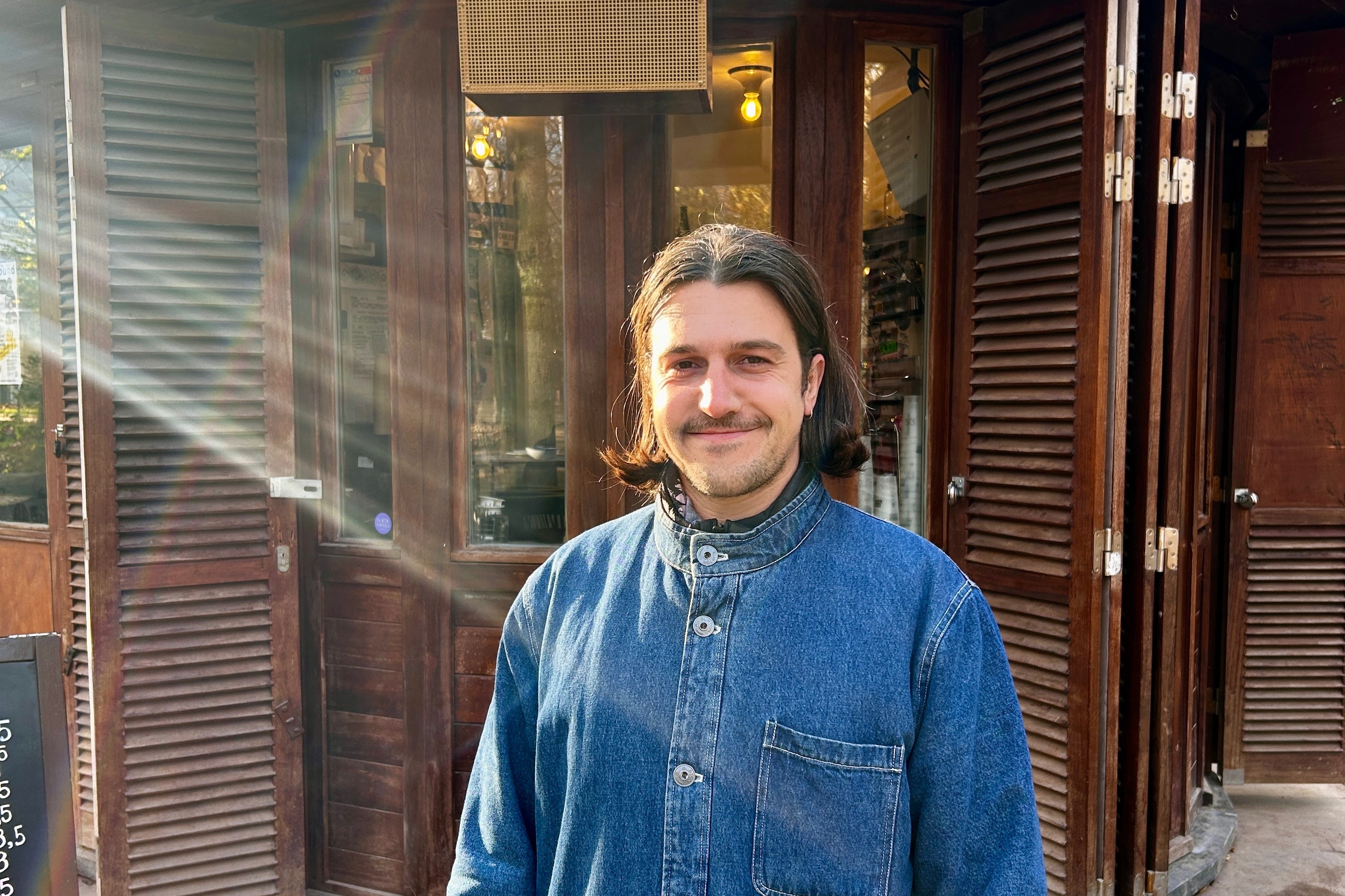 ESITU RECORDS w/ Gyres