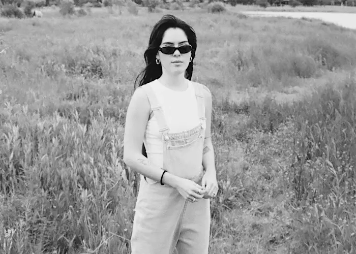 Outsiders: Calypso Records w/ Aüra Muse