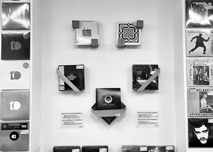 Outsiders: Serendeepity w/ Nicola