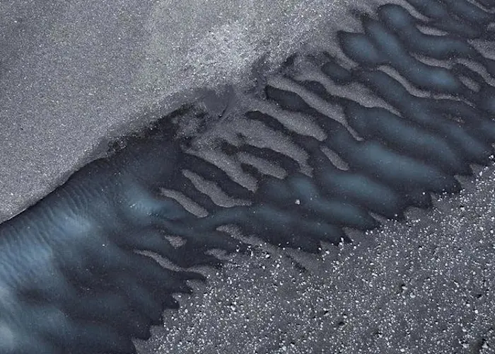 Outsiders: Dekadenz Records w/ Danny Satria