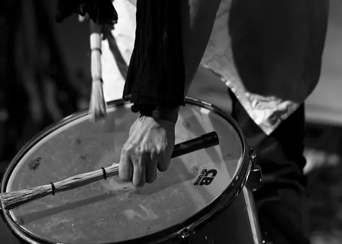 Outsiders: OTOROKU w/ Toshi Tsuchitori