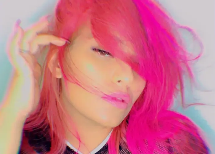 Outsiders: ashes57 w/ Sucia