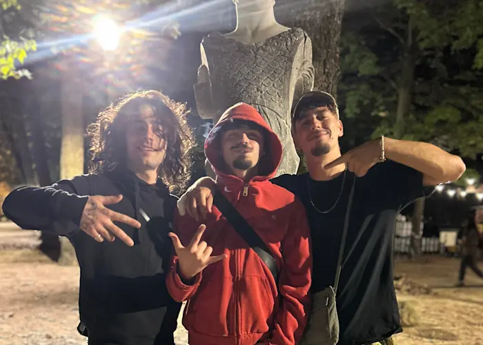 sidewalk theory w/ ak12vy