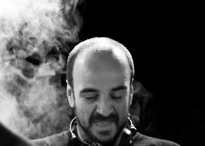 Outsiders: Calypso Records w/ DJ Oil