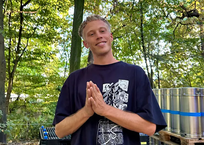 Noannaos invites Lander Gyselinck