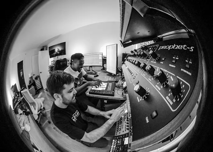 Outsiders: Ashes57 | Teklife Records w/ DJ Manny & TCJ