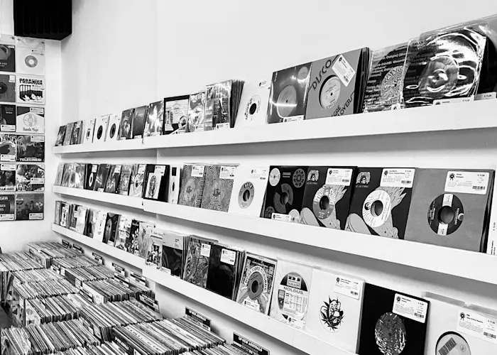 Outsiders: Serendeepity