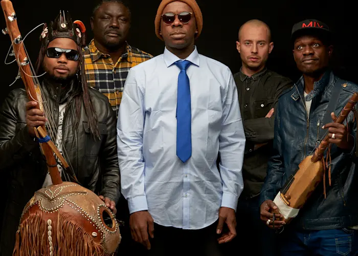 Outsiders: Bongo Joe Records w/ BKO