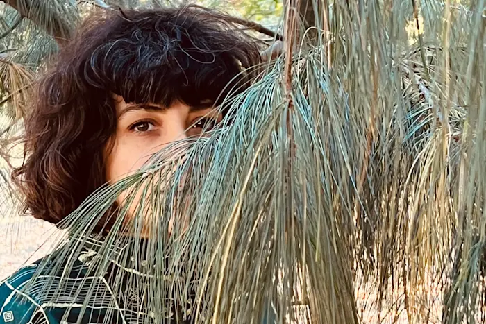 Outsiders: One Eye Witness w/ Alexandra